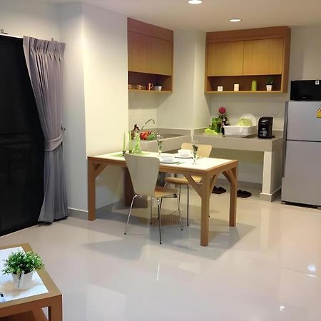 Ipremium Sukhumvit 81 Hotel Bangkok Kültér fotó