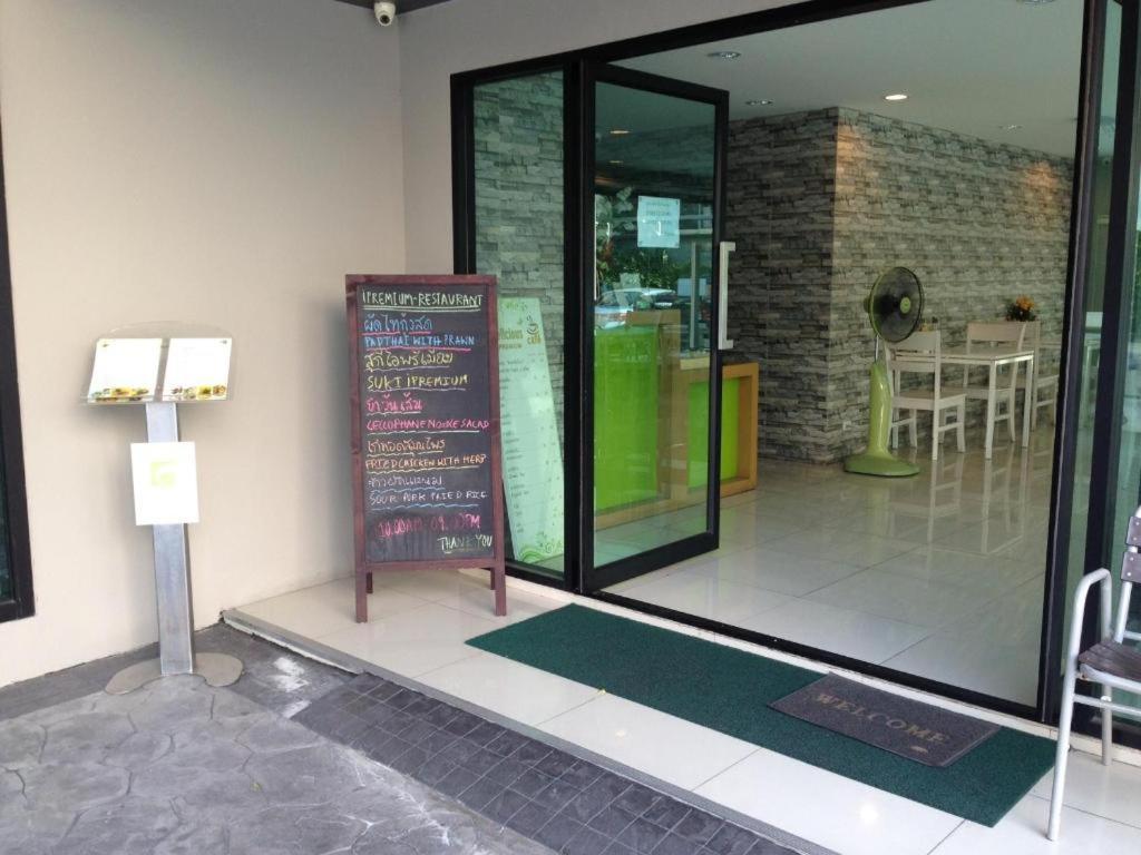 Ipremium Sukhumvit 81 Hotel Bangkok Kültér fotó