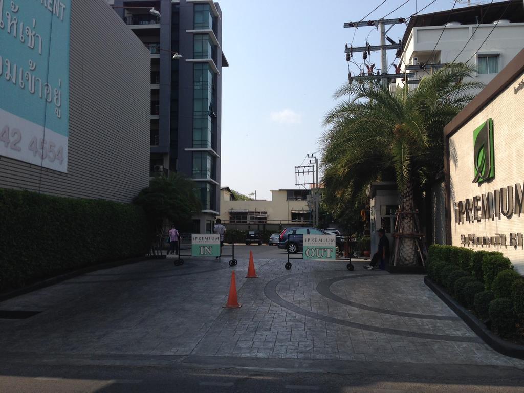 Ipremium Sukhumvit 81 Hotel Bangkok Kültér fotó